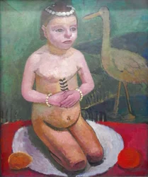 Fille accroupie avec cigogne